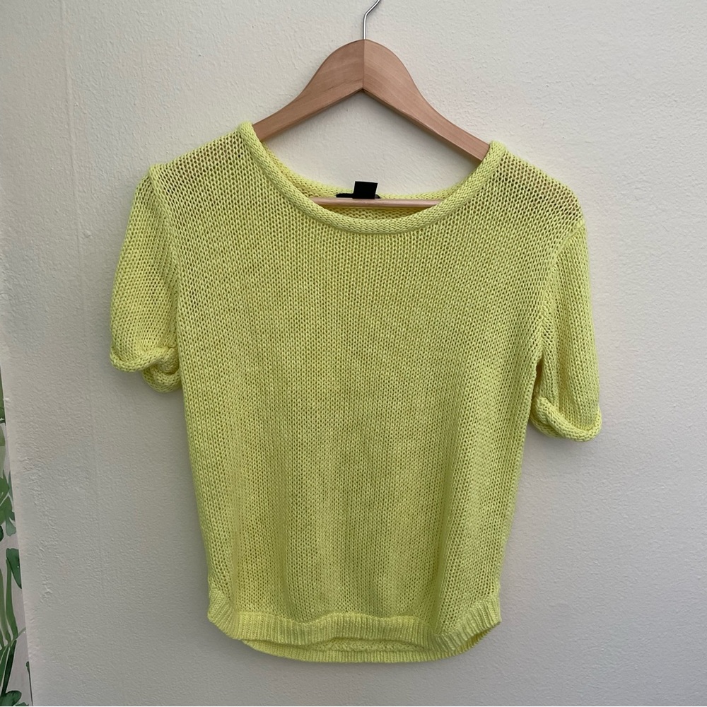 H&M Neon green loose knit sweater. Size small